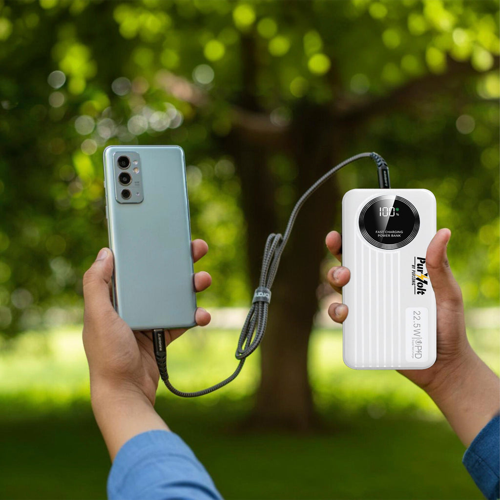 10,000mAh Fast Charging Power Bank — Built-in Cables, 22.5W, USB-C/Lightning